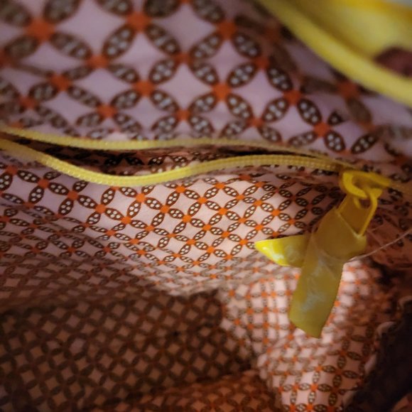 Vera Bradley "bowling" style bag/purse, used in great condition - Picture 5 of 8